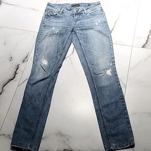 Only low-rise  skinny denimwear size 27